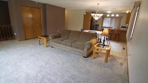 217 Riverside Park Rd, Bismarck, ND 58504 photo 4