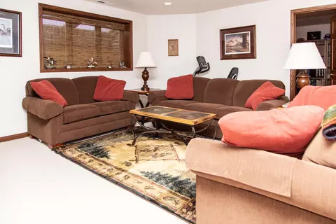 8024 Red Oak Dr, Bismarck, ND 58501 photo 26