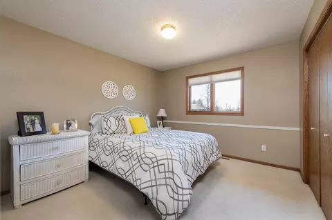 508 Juniper Dr, Bismarck, ND 58503 photo 10