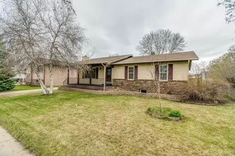 1908 10th Ave SE, Mandan, ND 58554 photo 9