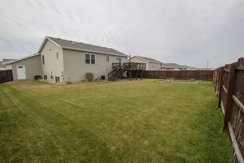 6340 Edgerly Ln, Lincoln, ND 58504 photo 42