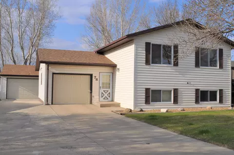 78 Custer Dr, Lincoln, ND 58504 photo 1