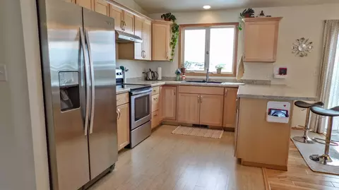 3464 Doubleday Dr, Bismarck, ND 58503 photo 18