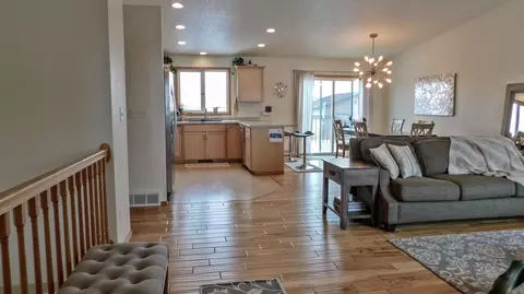 3464 Doubleday Dr, Bismarck, ND 58503 photo 13