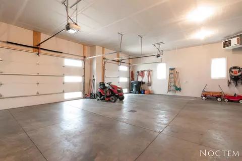 1604 Plains Bnd SE, Mandan, ND 58554 photo 25