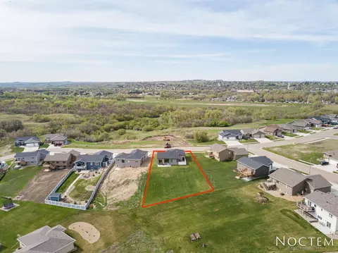 1604 Plains Bnd SE, Mandan, ND 58554 photo 26