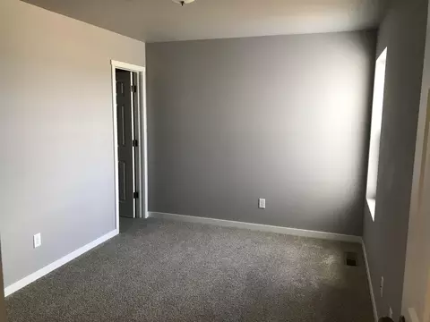 4525 Corvette St NW, Mandan, ND 58554 photo 13