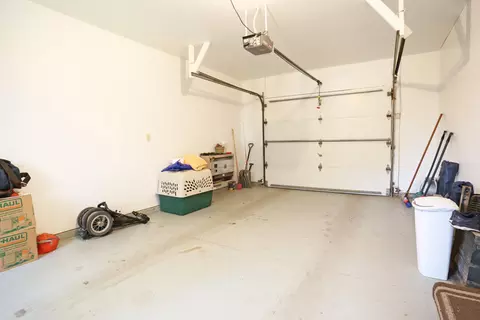 1616 Omaha Dr, Bismarck, ND 58504 photo 27