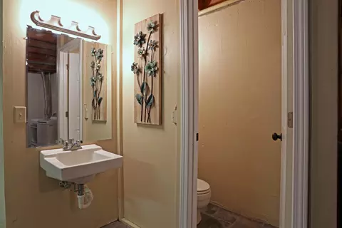 1616 Omaha Dr, Bismarck, ND 58504 photo 23