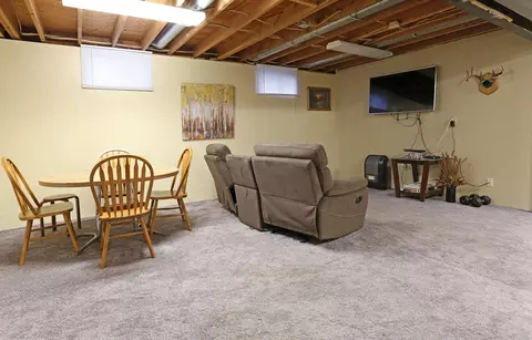 1616 Omaha Dr, Bismarck, ND 58504 photo 19