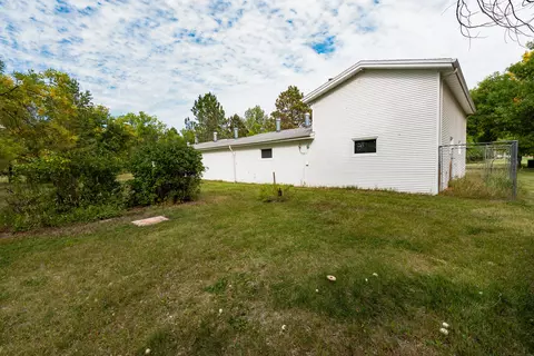 1811 Schaff Dr, Mandan, ND 58554 photo 43