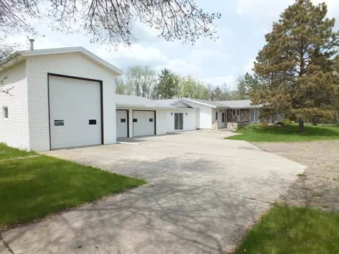 1811 Schaff Dr, Mandan, ND 58554 photo 51