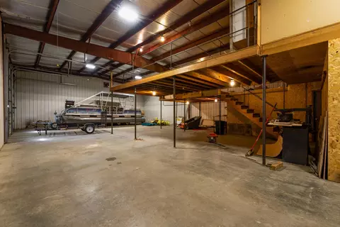 1811 Schaff Dr, Mandan, ND 58554 photo 36
