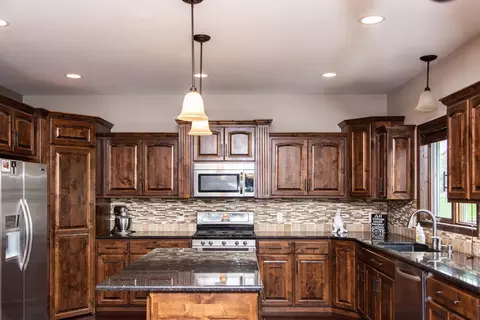 3300 Clairmont Rd, Bismarck, ND 58503 photo 15
