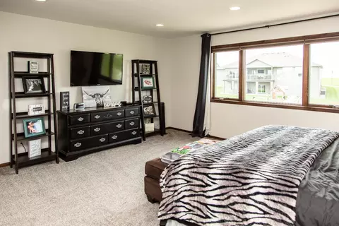 3300 Clairmont Rd, Bismarck, ND 58503 photo 28