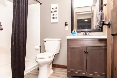 3300 Clairmont Rd, Bismarck, ND 58503 photo 49