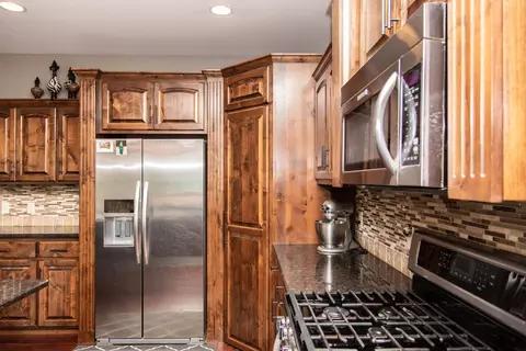 3300 Clairmont Rd, Bismarck, ND 58503 photo 18