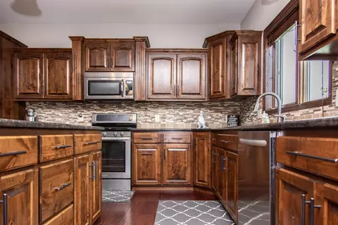 3300 Clairmont Rd, Bismarck, ND 58503 photo 17