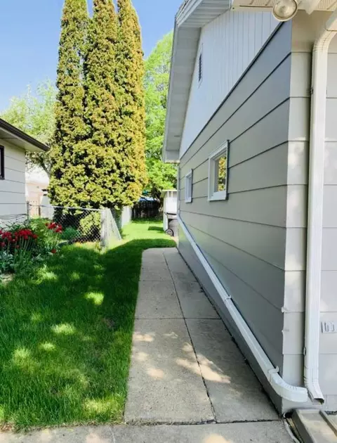 1907 Assumption Dr, Bismarck, ND 58501 photo 30