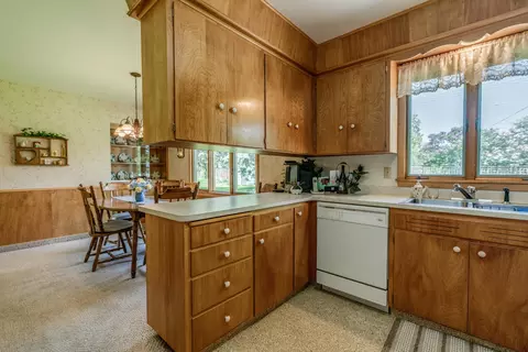 444 E Interstate Ave, Bismarck, ND 58503 photo 4