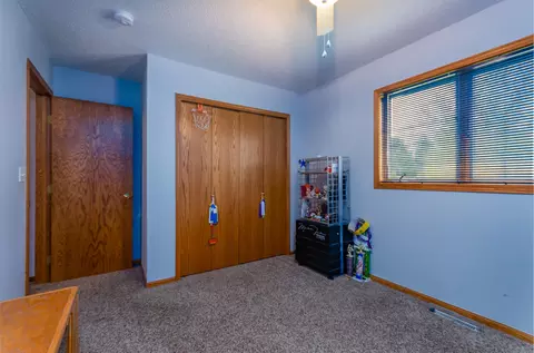 2543 Sharps Loop, Bismarck, ND 58503 photo 21