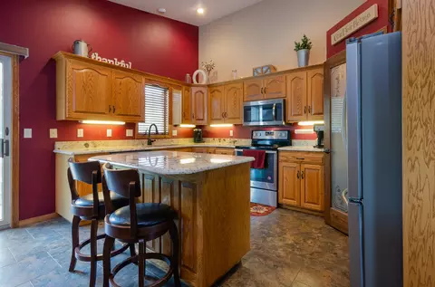 2543 Sharps Loop, Bismarck, ND 58503 photo 6