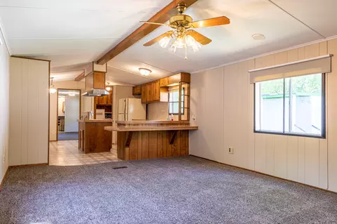 413 Dover Dr, Bismarck, ND 58504 photo 1