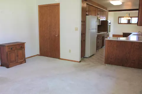 506 Kundert St, Turtle Lake, ND 58575 photo 14