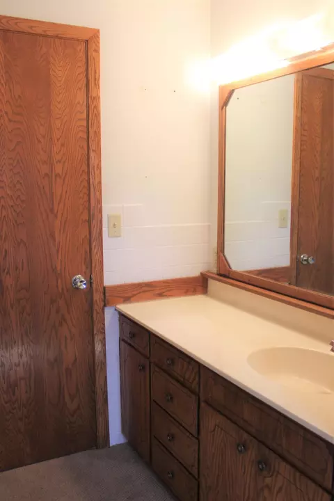 506 Kundert St, Turtle Lake, ND 58575 photo 34