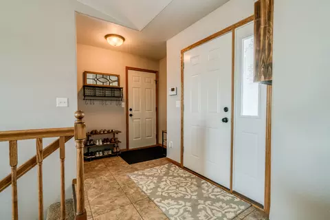 949 Yukon Dr, Bismarck, ND 58503 photo 13
