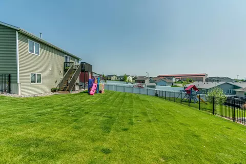 949 Yukon Dr, Bismarck, ND 58503 photo 40
