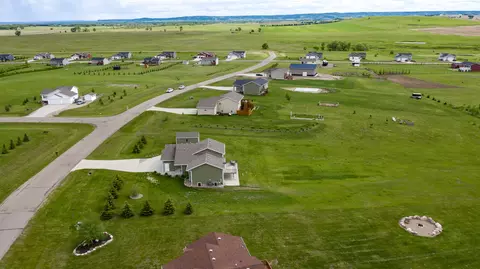 7030 Derek Dr, Bismarck, ND 58504 photo 53
