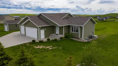 7030 Derek Dr, Bismarck, ND 58504 photo 43