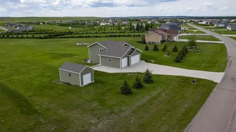7030 Derek Dr, Bismarck, ND 58504 photo 48