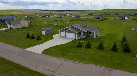 7030 Derek Dr, Bismarck, ND 58504 photo 50