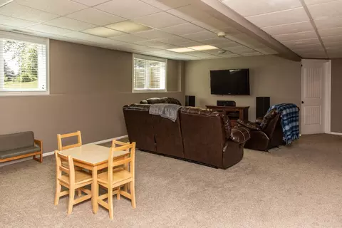9520 Plainview Dr, Bismarck, ND 58503 photo 34
