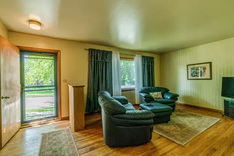1614 Laforest Ave, Bismarck, ND 58501 photo 5