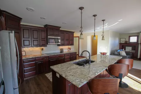 1321 Eagles View Pl, Bismarck, ND 58503 photo 5