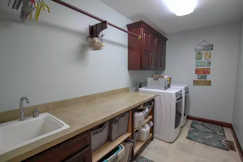 1321 Eagles View Pl, Bismarck, ND 58503 photo 35