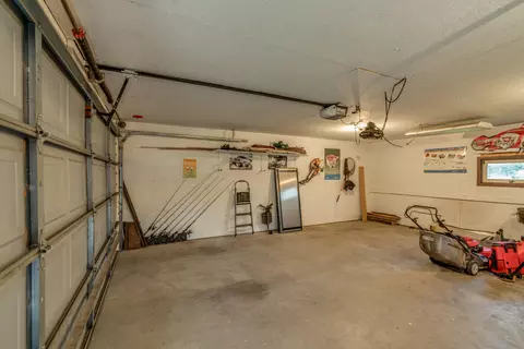 622 Meadow Ln, Bismarck, ND 58504 photo 26