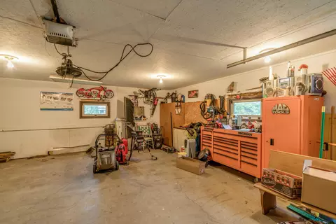 622 Meadow Ln, Bismarck, ND 58504 photo 27