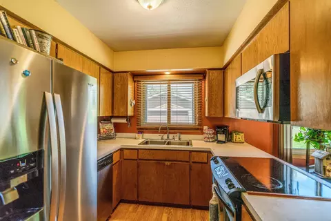 622 Meadow Ln, Bismarck, ND 58504 photo 7