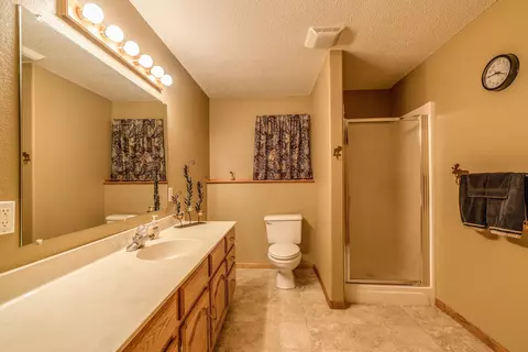 3326 Devon Pl, Bismarck, ND 58504 photo 26