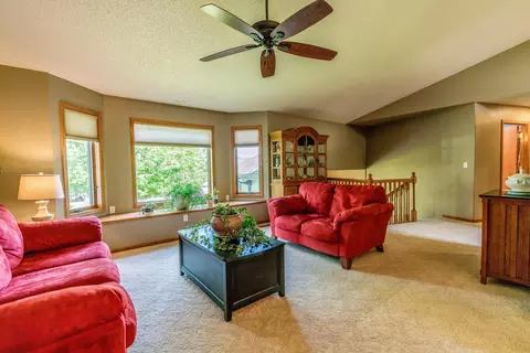 3326 Devon Pl, Bismarck, ND 58504 photo 3