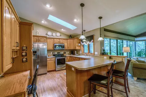 3326 Devon Pl, Bismarck, ND 58504 photo 5