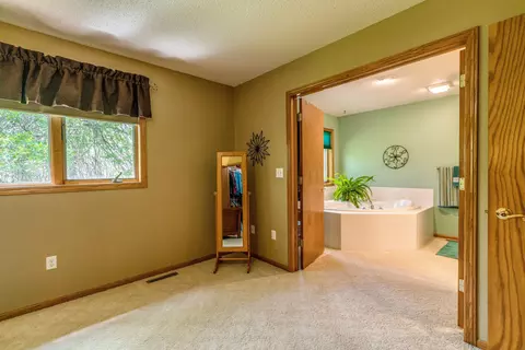 3326 Devon Pl, Bismarck, ND 58504 photo 16
