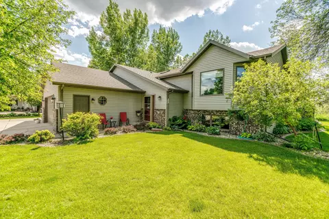 3326 Devon Pl, Bismarck, ND 58504 photo 33