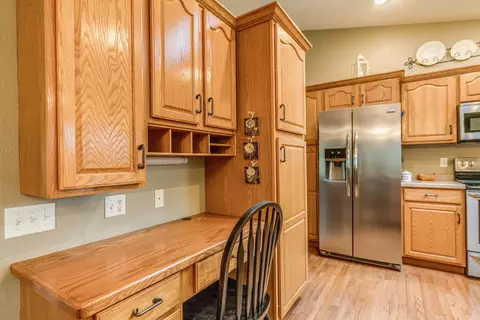 3326 Devon Pl, Bismarck, ND 58504 photo 8