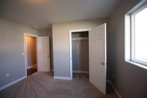 1801 Spring Ct SW, Mandan, ND 58554 photo 37