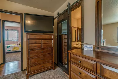 3225 Tyndale Cir, Bismarck, ND 58503 photo 5